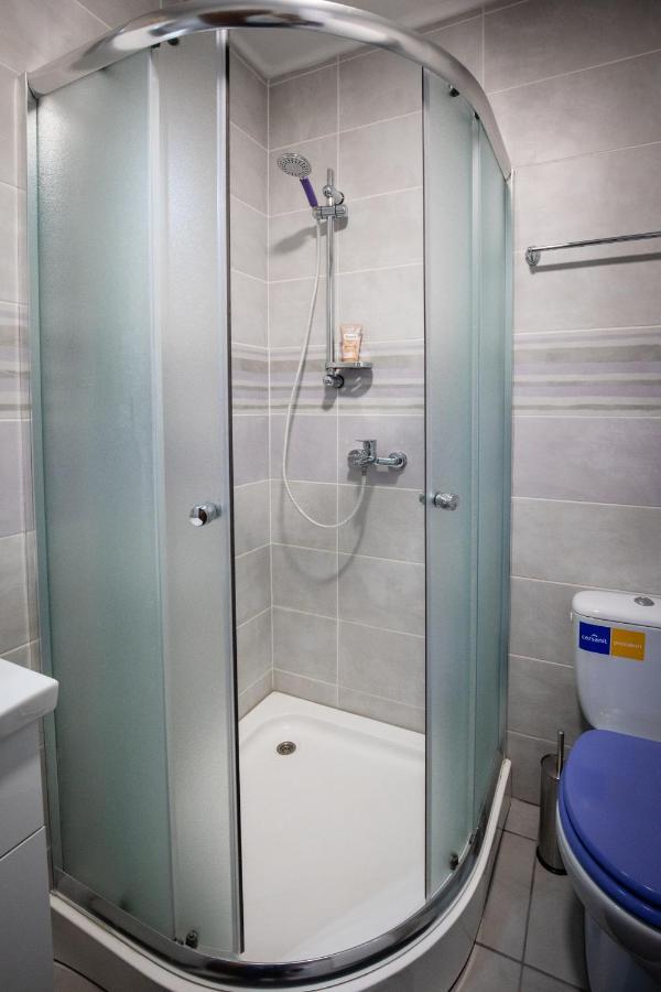 סובוטיקה Crystal Apartment מראה חיצוני תמונה
