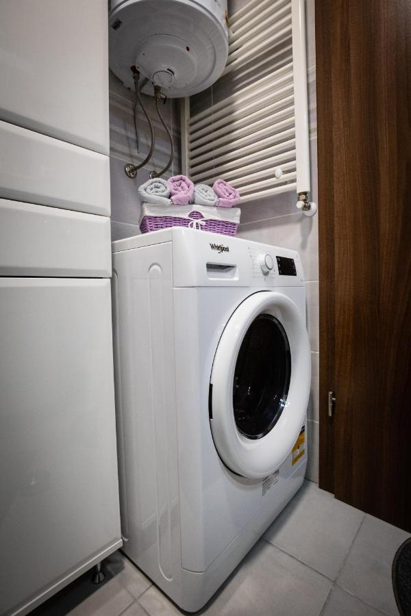 סובוטיקה Crystal Apartment מראה חיצוני תמונה